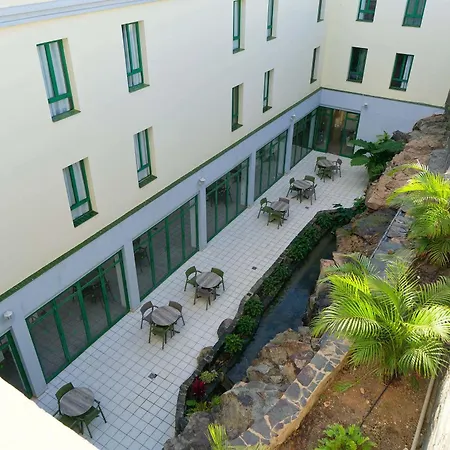 Salt Ocean Apartahotel San Bartolomé